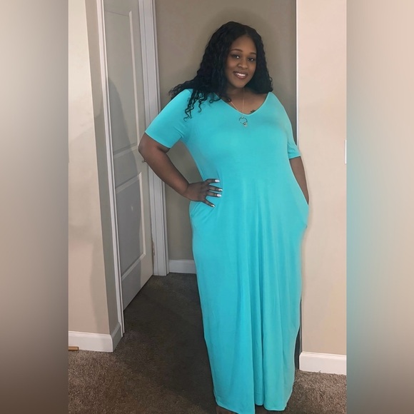 Mint Maxi Dress - Picture 3 of 4